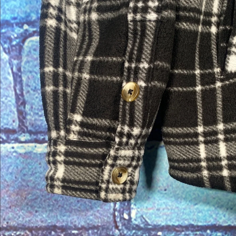 SAGE Collective Sherpa Lined Flannel Jacket Women’s M Black White Plaid Coat